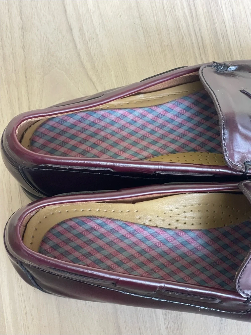G.H. Bass & Co. Burgundy Tassel Kiltie Loafers